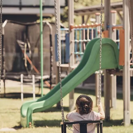 Siesta Pensjonat, 레왈