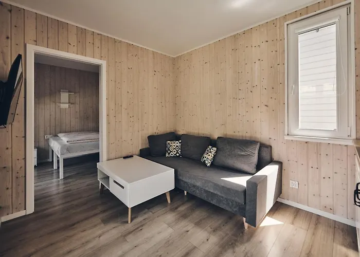 Siesta Pensjonat, Rewal