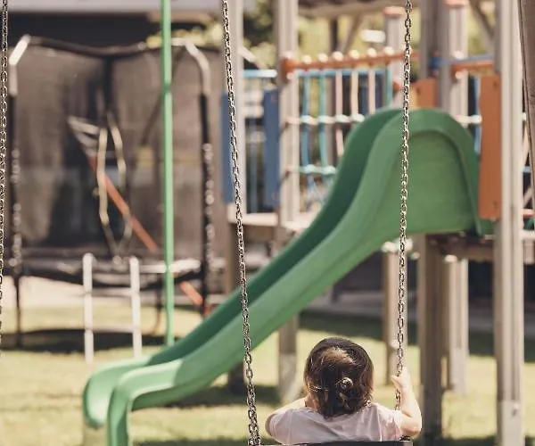 Siesta Pensjonat, Rewal